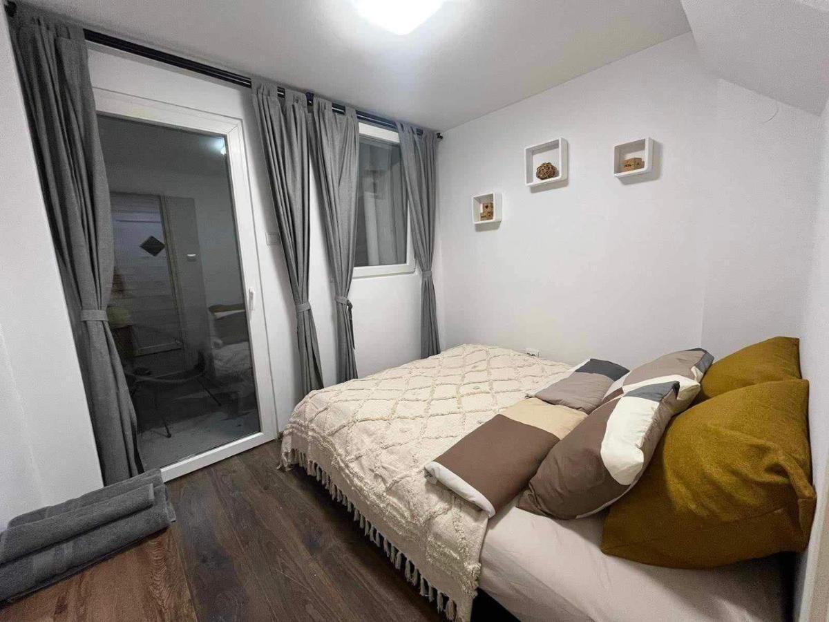 Gallery Szondi Budapest Luaran gambar