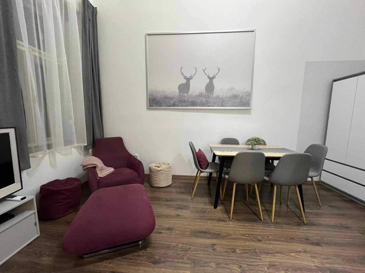 Gallery Szondi Budapest Luaran gambar